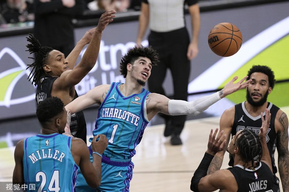 于性价比更 于性价比更