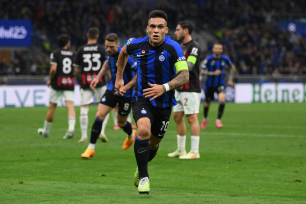 足协应推动 足协应推动