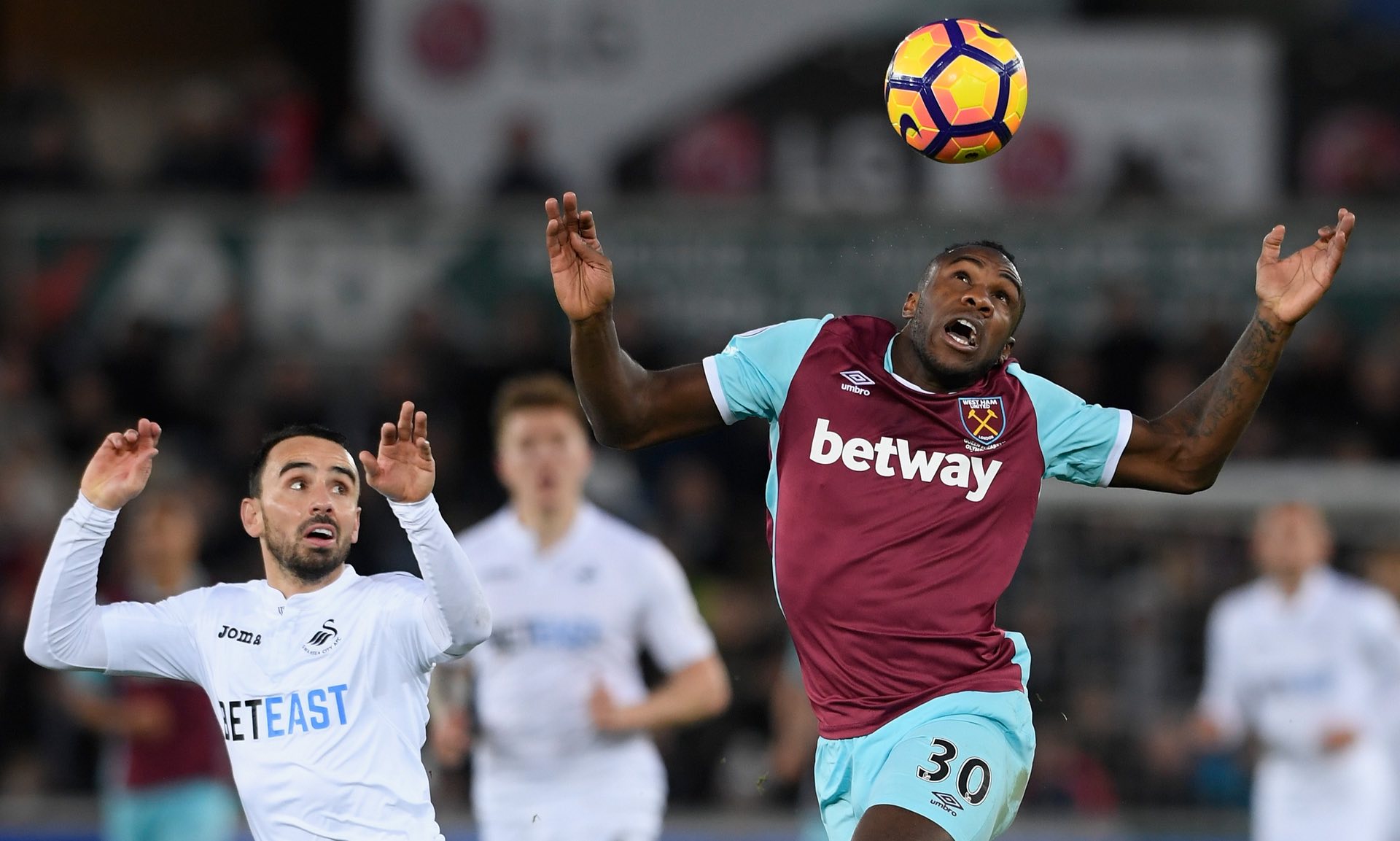 巴萨目前亟 巴萨目前亟